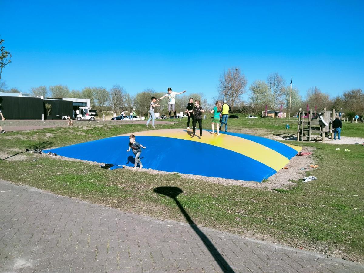 Bj Chalets - Robbengat 85 - Gezellige Chalet Op Vakantiepark Lauwersoog! Vroege Incheck! Met Airco! Bagian luar foto