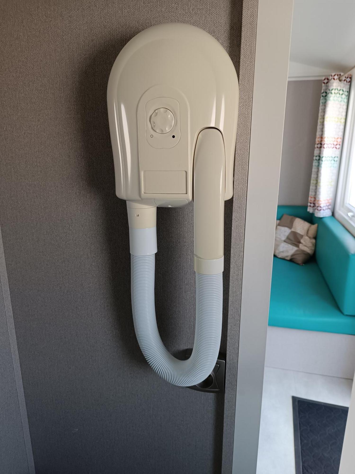 Bj Chalets - Robbengat 85 - Gezellige Chalet Op Vakantiepark Lauwersoog! Vroege Incheck! Met Airco! Bagian luar foto